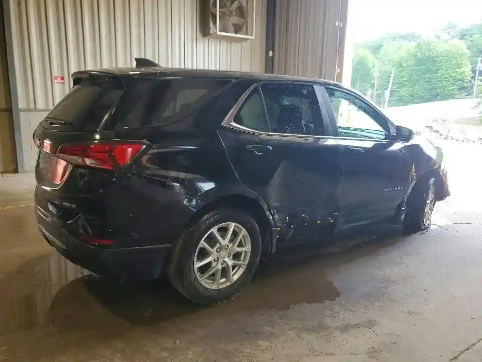 3GNAXTEV9NL137574 2022 CHEVROLET EQUINOX-2