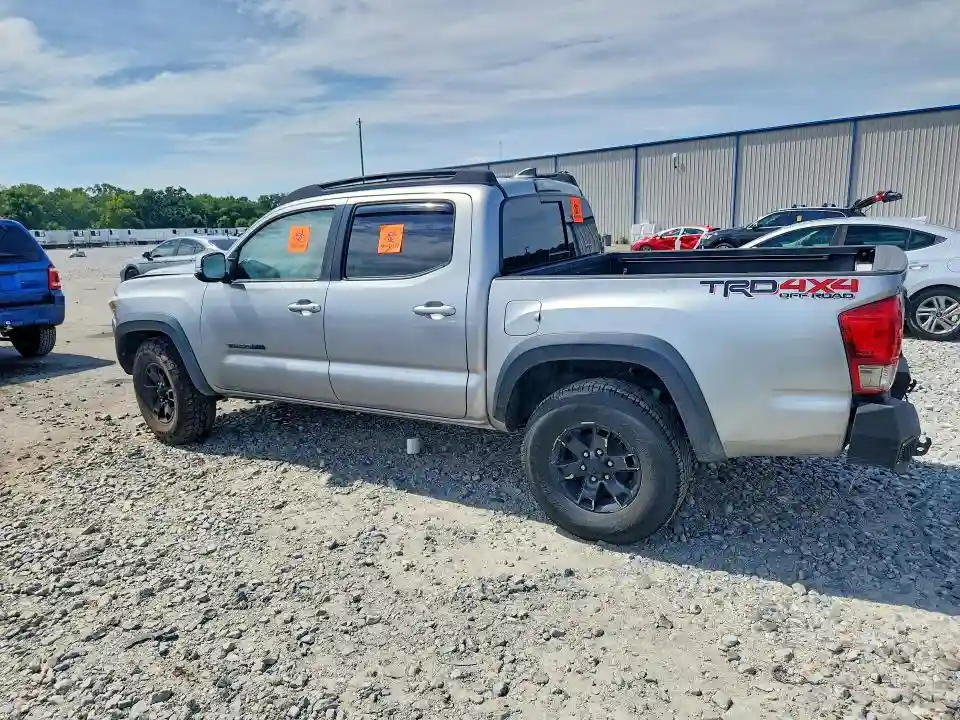3TMCZ5ANXHM074884 2017 TOYOTA TACOMA-1