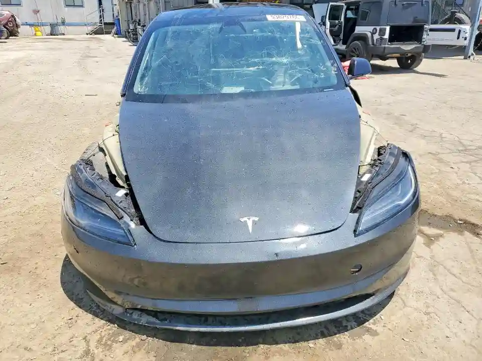5YJ3E1EB0RF812475 2024 TESLA MODEL 3-4