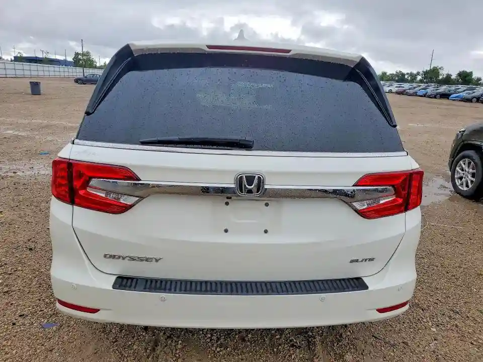 5FNRL6H90JB109310 2018 HONDA ODYSSEY-5