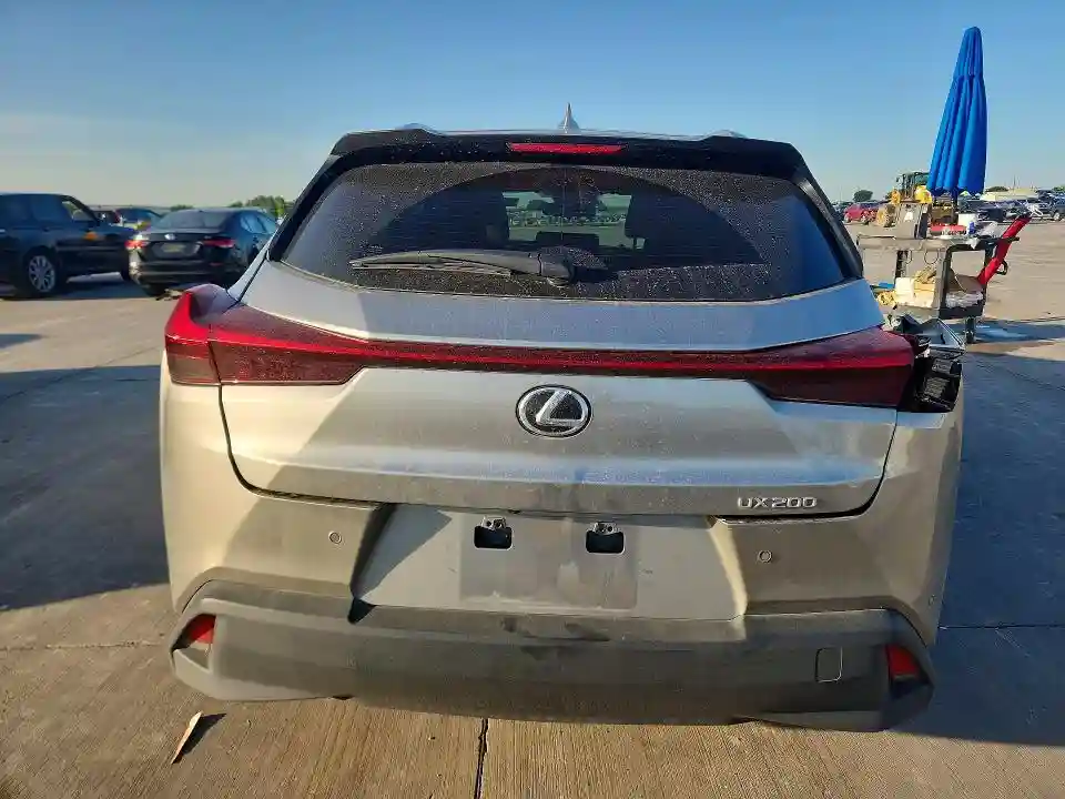 JTHX3JBH2N2053677 2022 LEXUS UX 200 BAS-5