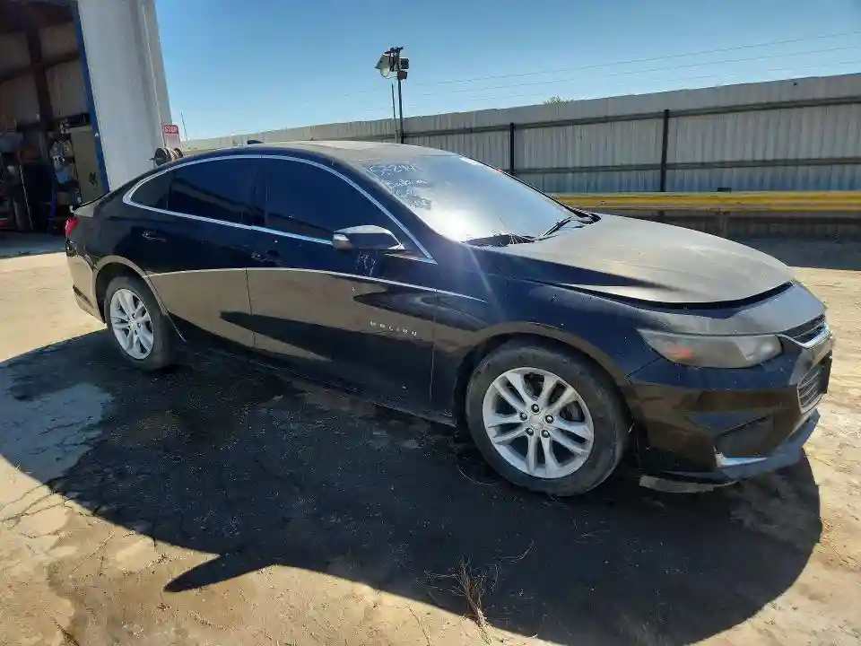 1G1ZD5ST2JF153244 2018 CHEVROLET MALIBU-3