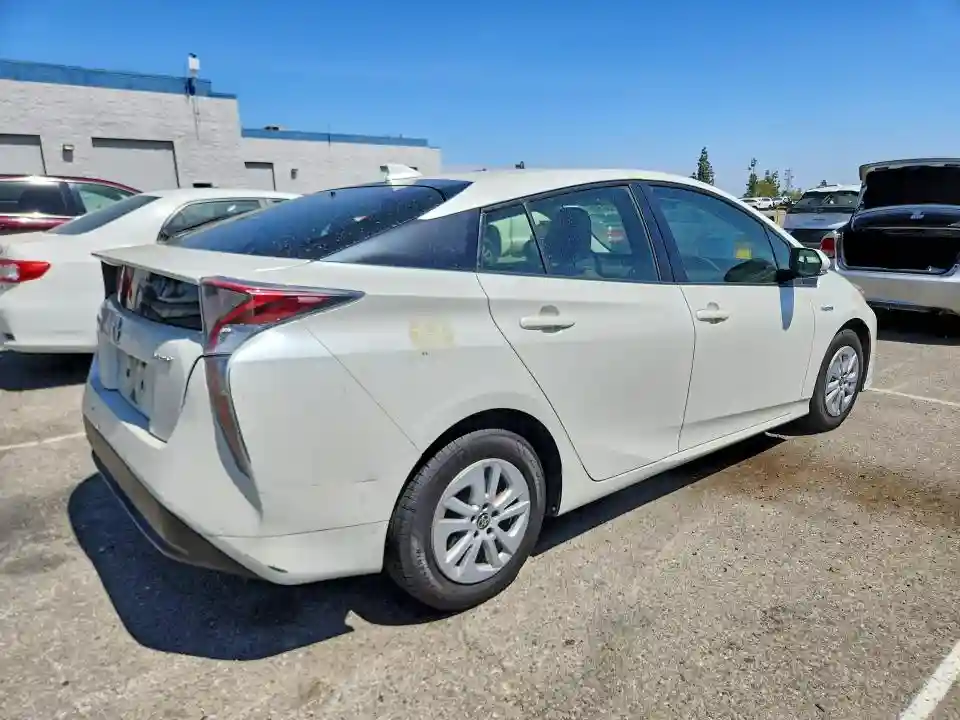 JTDKBRFU8G3008969 2016 TOYOTA PRIUS-2