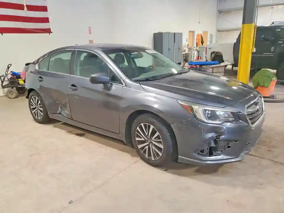 4S3BNAD60J3024720 2018 SUBARU LEGACY-3