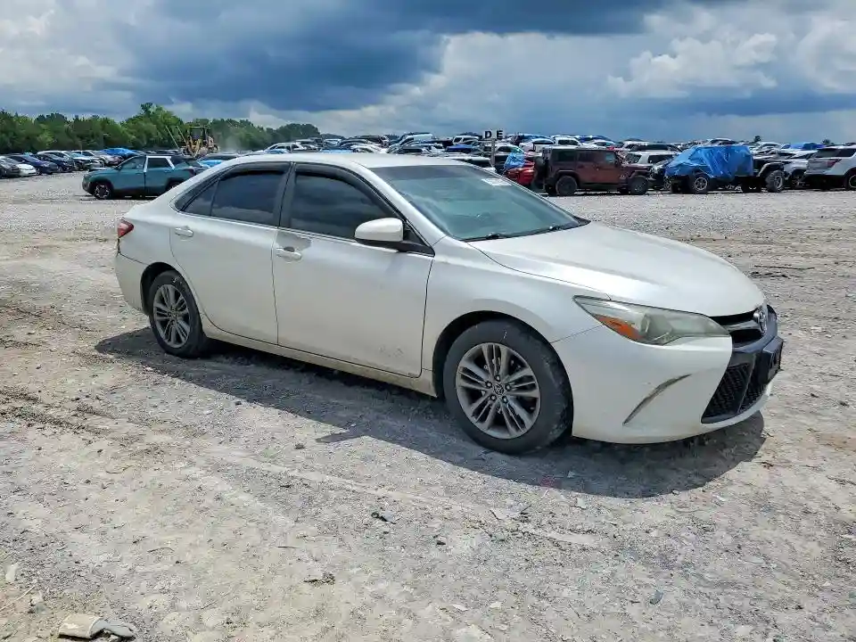 4T1BF1FK5FU007156 2015 TOYOTA CAMRY-3