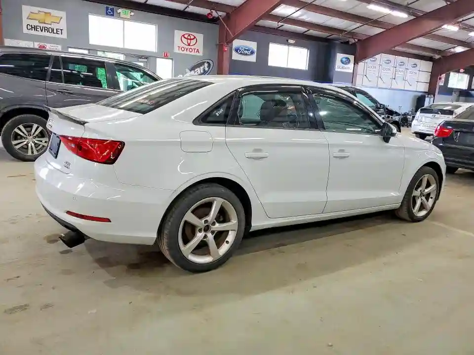 WAUB8GFF6G1006778 2016 AUDI A3-2