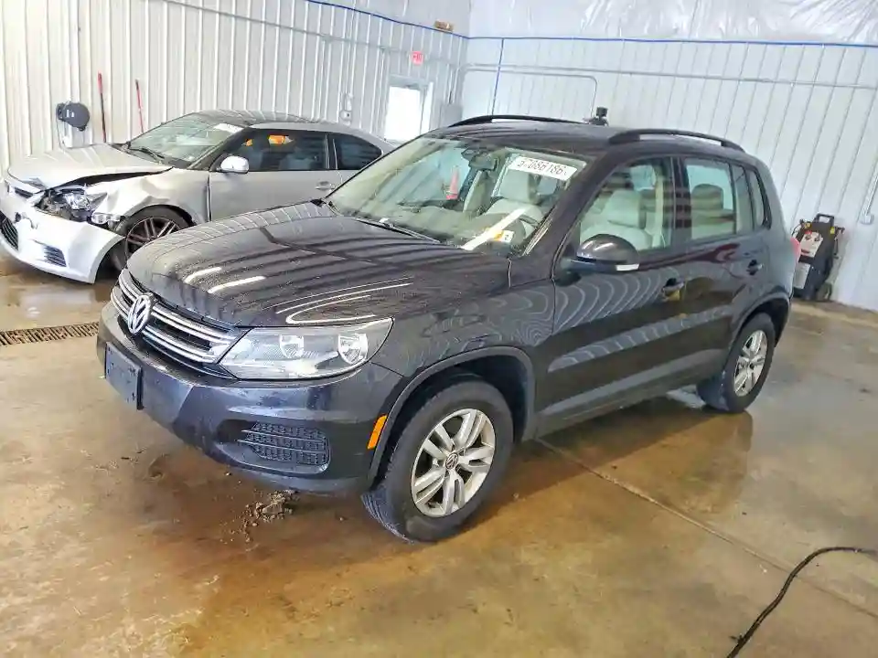 WVGBV7AX7GK000294 2016 VOLKSWAGEN TIGUAN-0