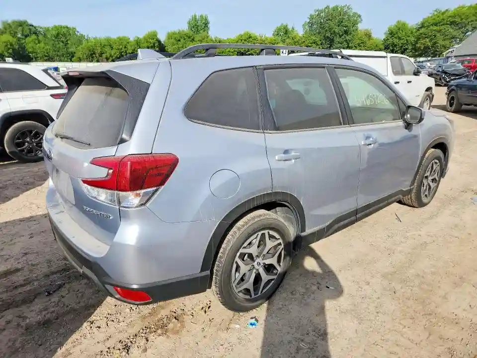 JF2SKAEC7PH467649 2023 SUBARU FORESTER-2