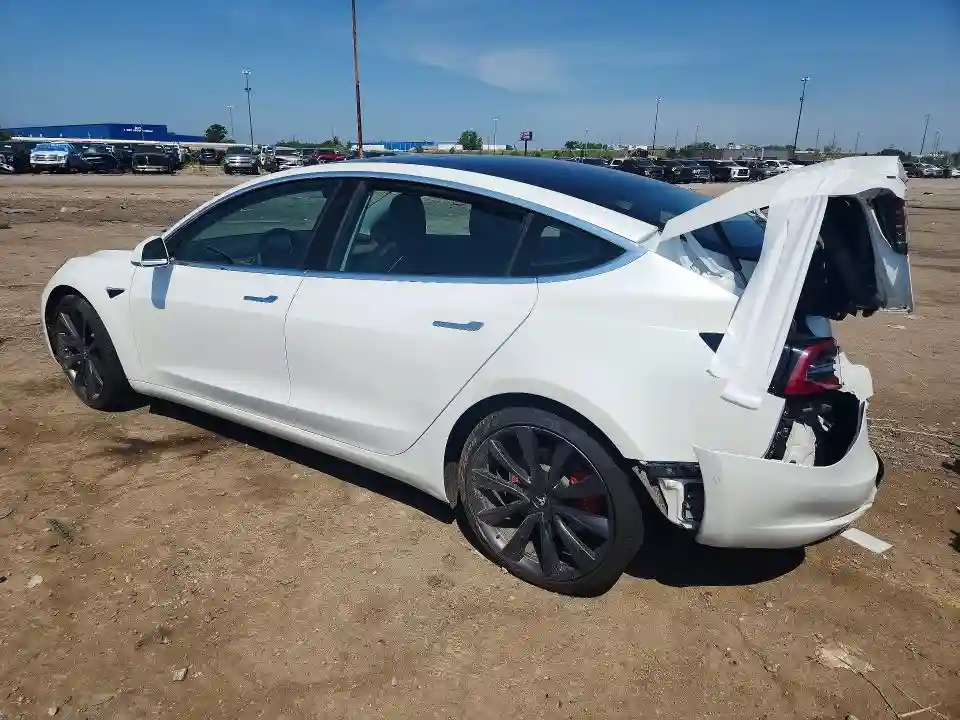 5YJ3E1EC3LF603246 2020 TESLA MODEL 3-1