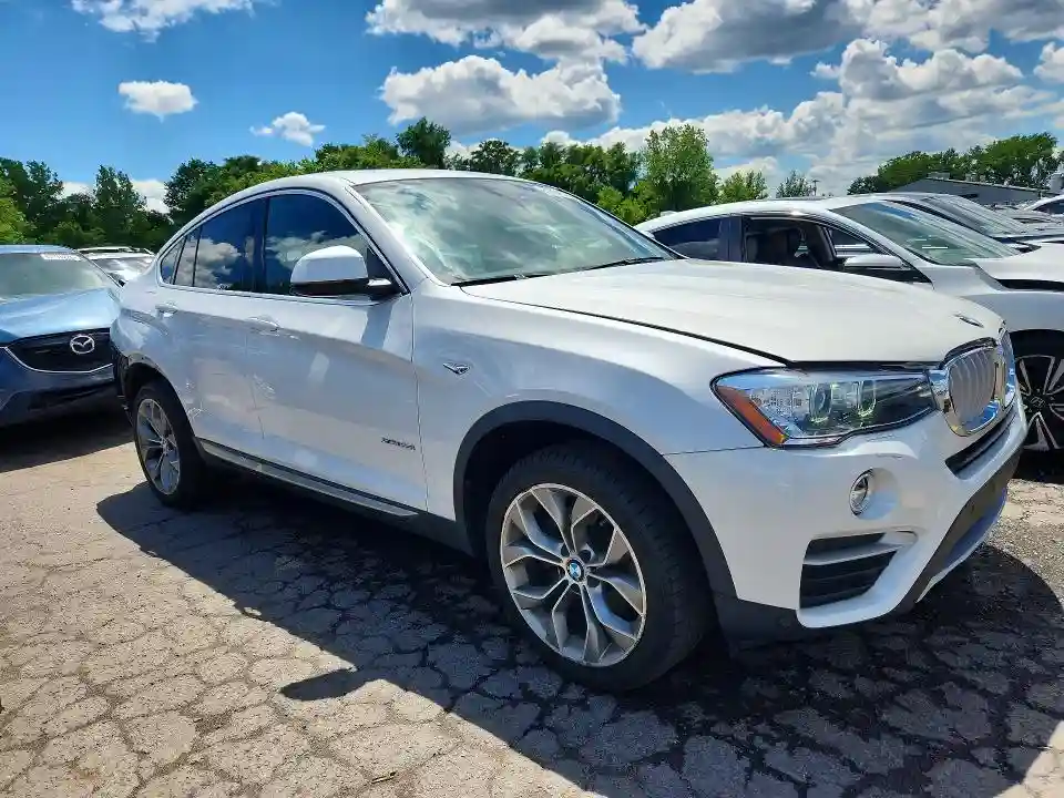 5UXXW3C5XJ0Z59850 2018 BMW X4-3