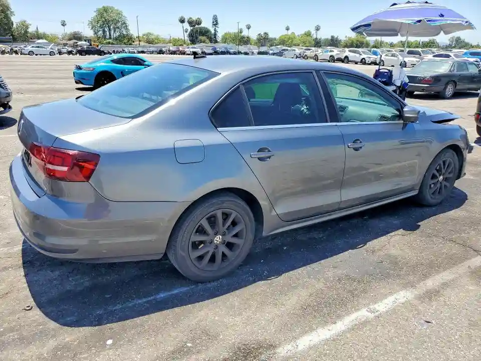 3VWDB7AJ4HM206603 2017 VOLKSWAGEN JETTA-2