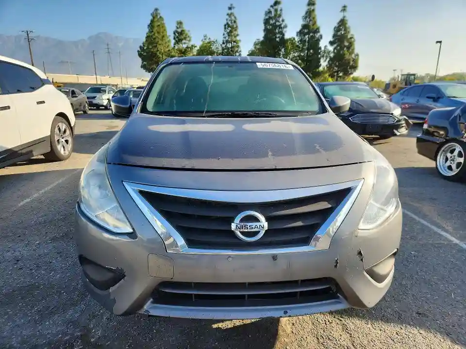 3N1CN7AP2JL885067 2018 NISSAN VERSA-4