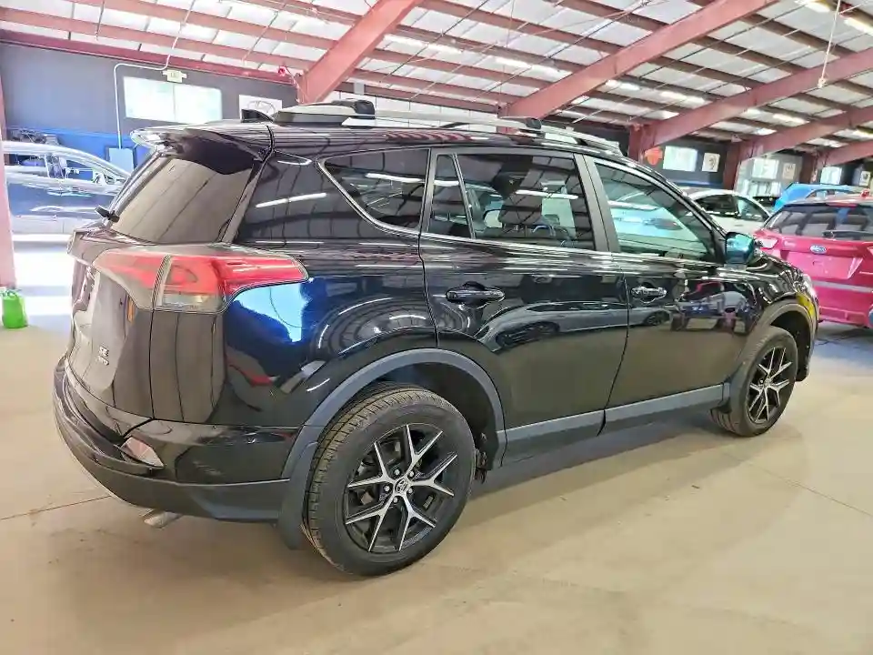 2T3JFREV5JW737705 2018 TOYOTA RAV4-2