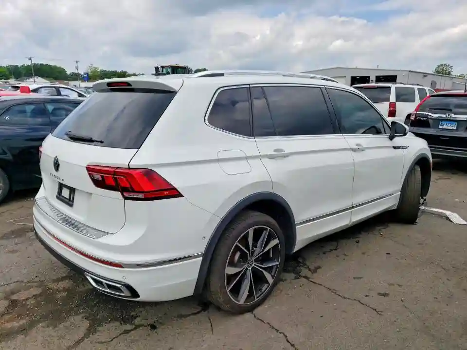 3VV4B7AX3NM164378 2022 VOLKSWAGEN TIGUAN-2