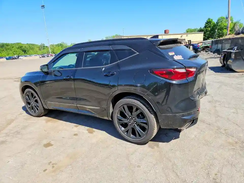 3GNKBJRS3KS653048 2019 CHEVROLET BLAZER-1