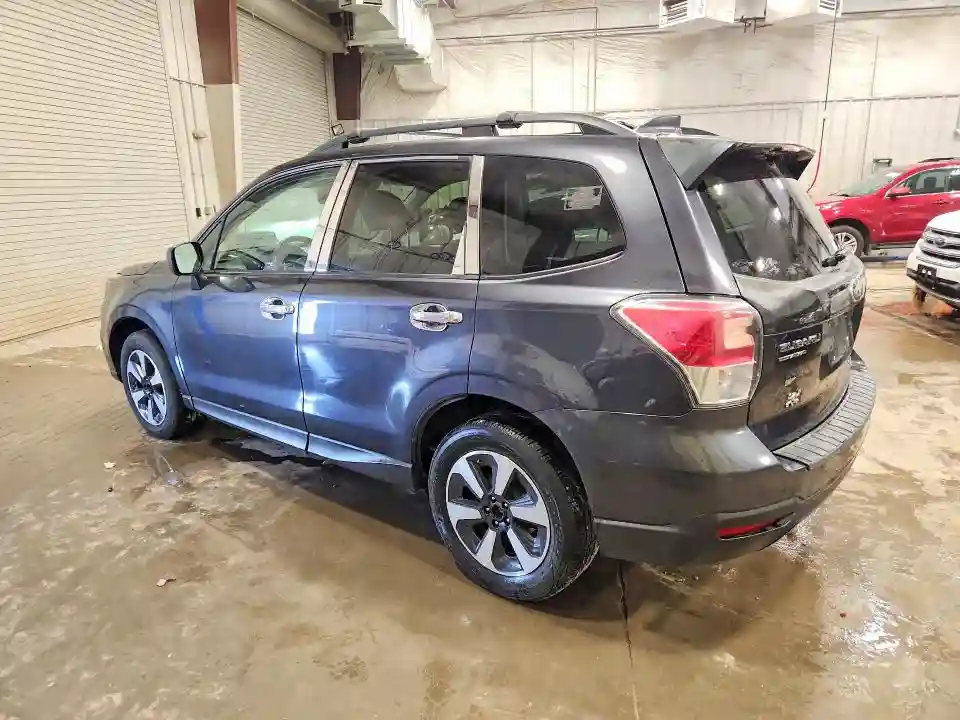 JF2SJAGC5HH466386 2017 SUBARU FORESTER-1