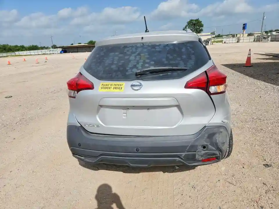 3N1CP5CU1KL548859 2019 NISSAN KICKS-5