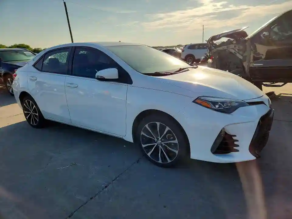 2T1BURHEXKC152071 2019 TOYOTA COROLLA-3