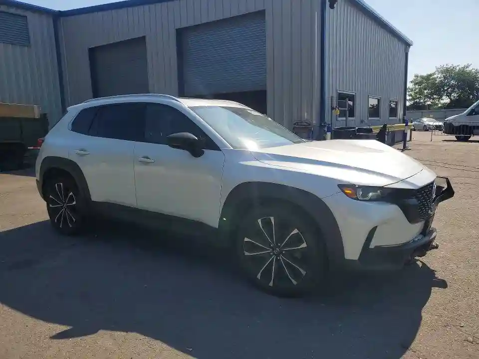 7MMVABDY4RN220921 2024 MAZDA CX-50-3
