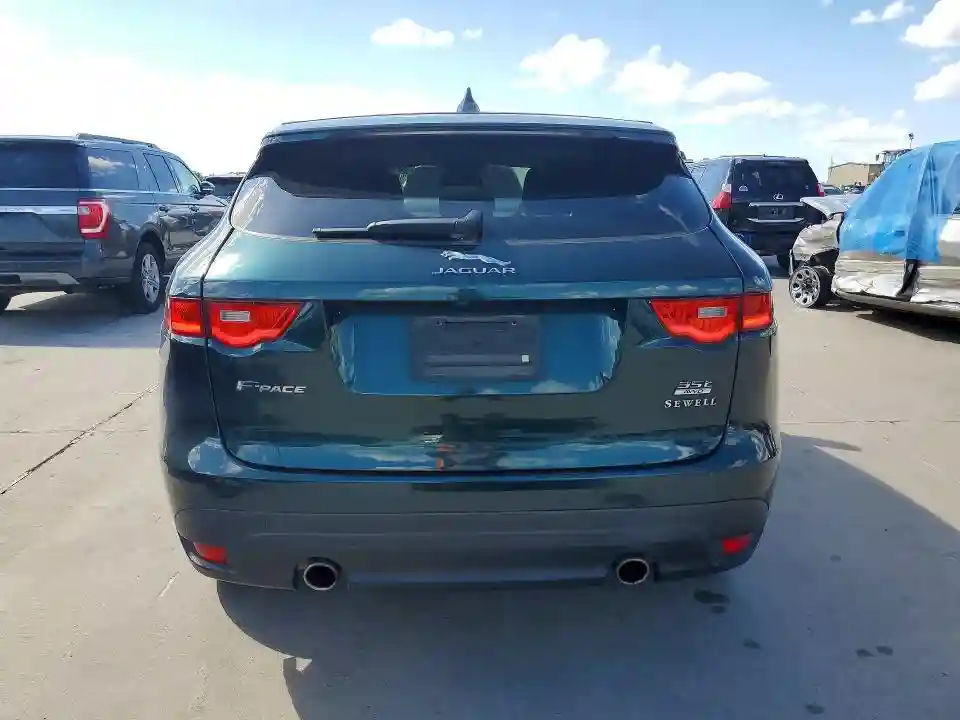 SADCL2BV7HA085292 2017 JAGUAR F-PACE-5