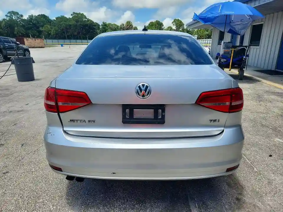 3VWD17AJ7FM250563 2015 VOLKSWAGEN JETTA-5