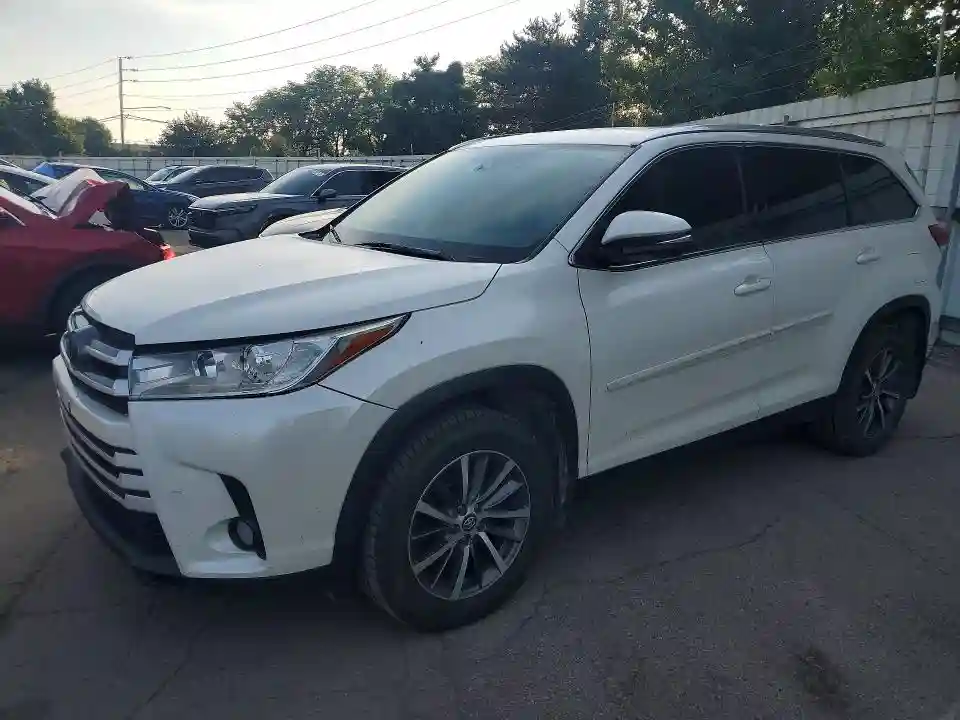 5TDJZRFH3KS582736 2019 TOYOTA HIGHLANDER-0