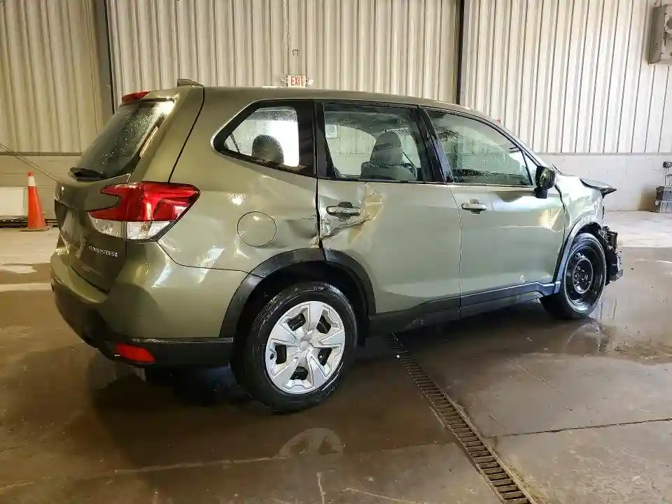 JF2SKAAC0MH446806 2021 SUBARU FORESTER-2