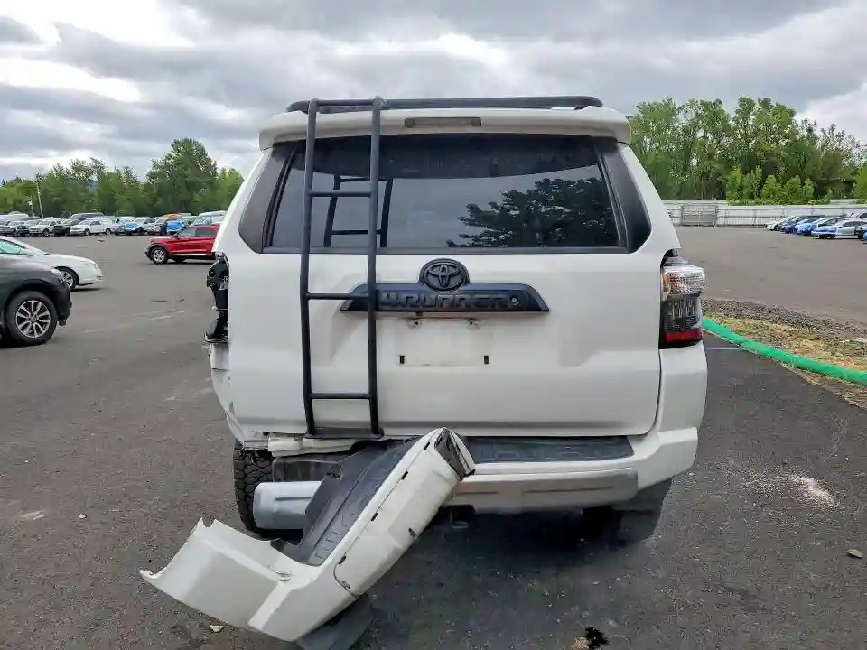 JTEBU5JR3J5513525 2018 TOYOTA 4RUNNER-5