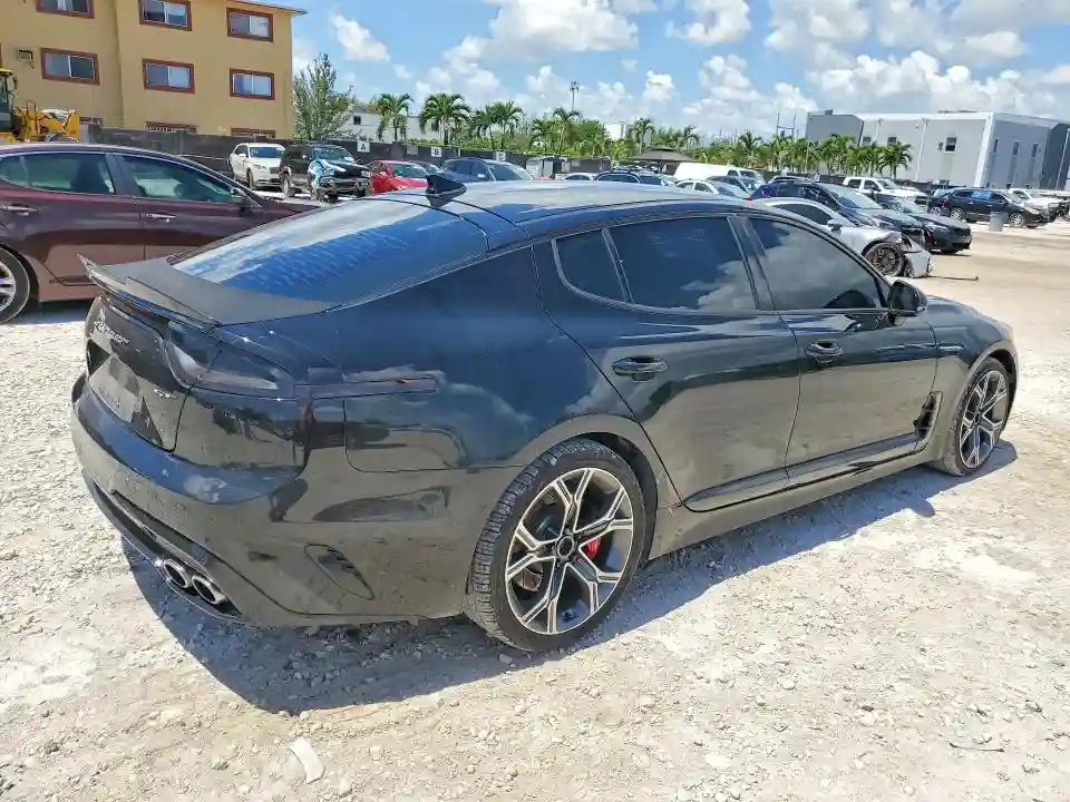 KNAE35LC0K6068344 2019 KIA STINGER-2