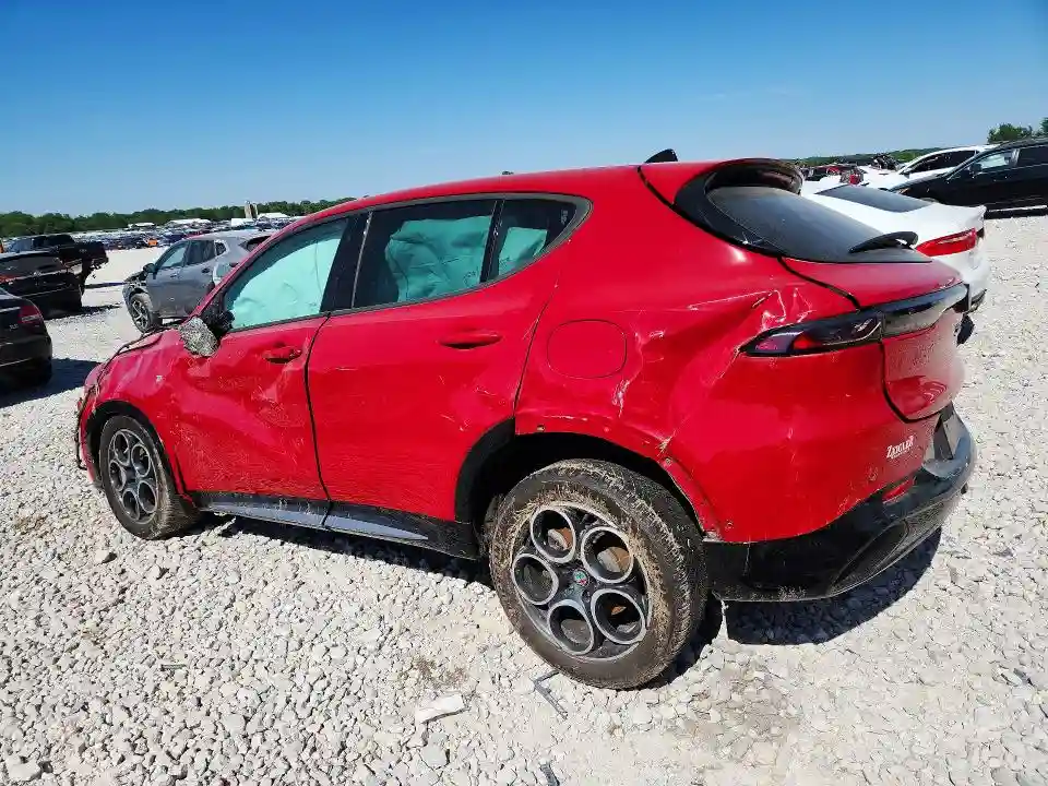 ZASPATCWXR3031642 2024 ALFA ROMEO TONALE TI-1
