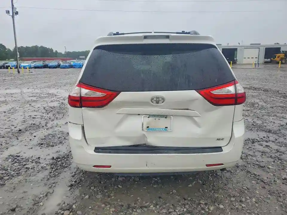 5TDYZ3DC8JS943458 2018 TOYOTA SIENNA-5