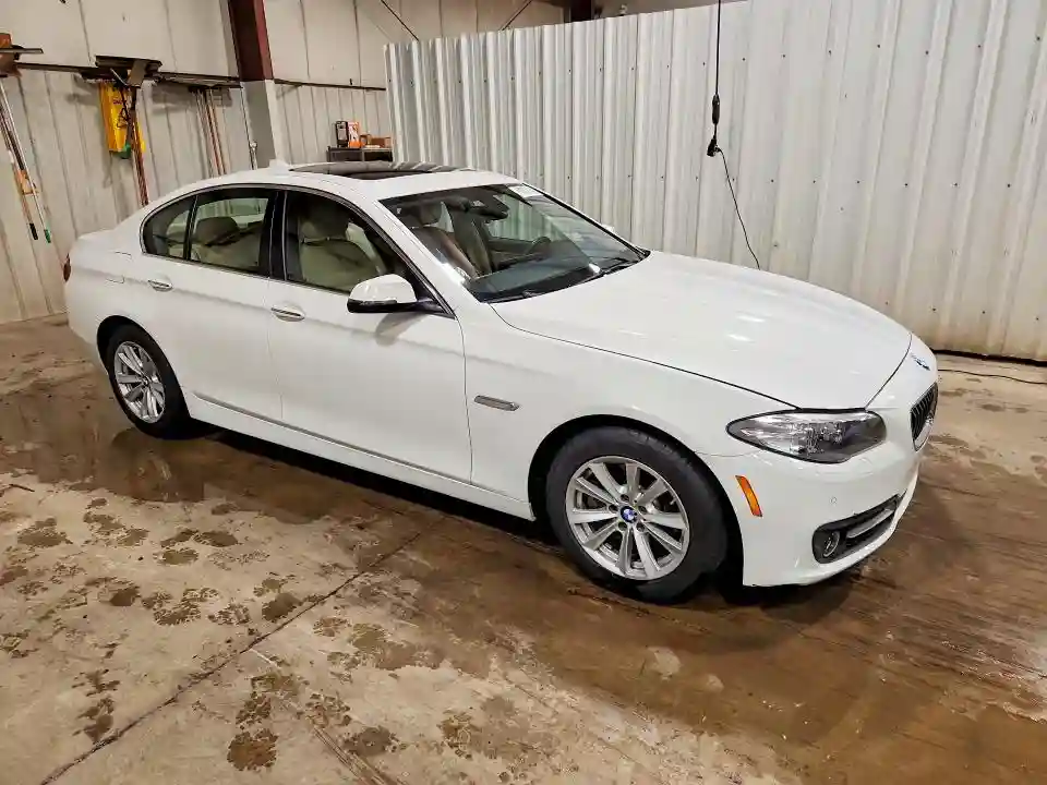 WBA5A7C5XFD622610 2015 BMW 5 SERIES-3