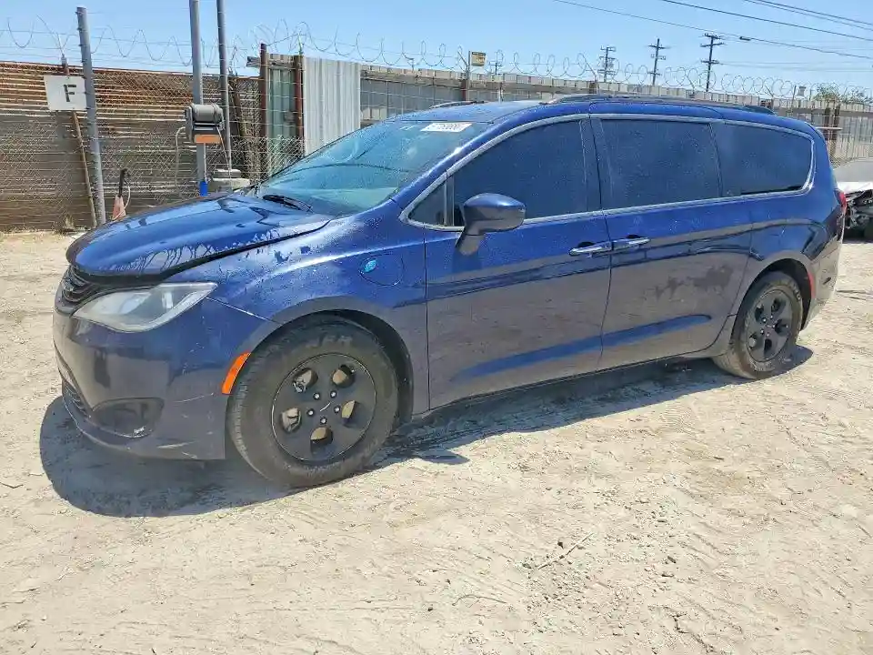 2C4RC1L75HR765106 2017 CHRYSLER PACIFICA-0