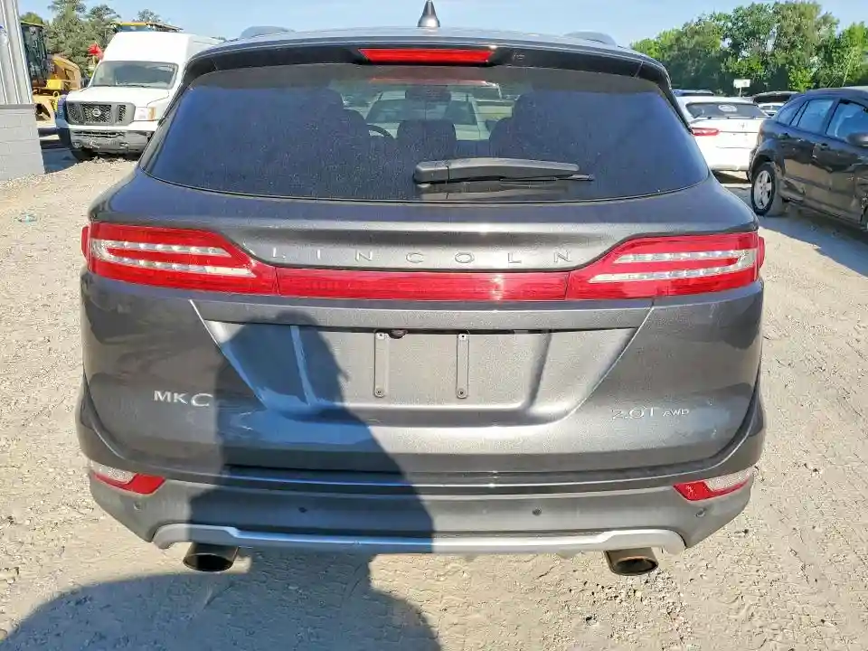 5LMCJ2D97JUL22572 2018 LINCOLN MKC-5