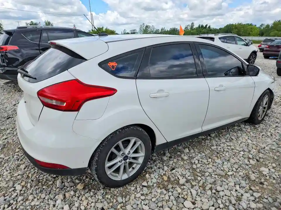 1FADP3K26JL280509 2018 FORD FOCUS-2