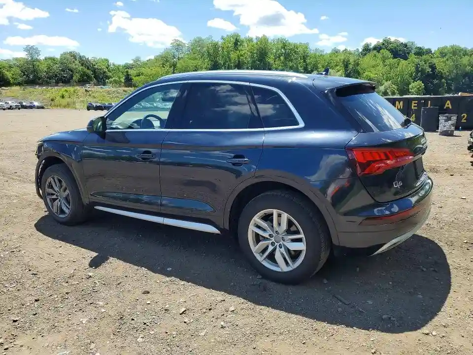 WA1ANAFY0L2106864 2020 AUDI Q5-1