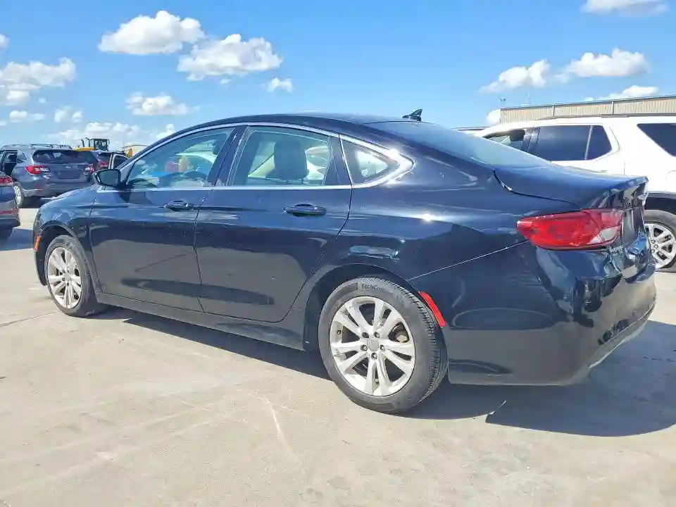 1C3CCCAB4GN180008 2016 CHRYSLER 200-1