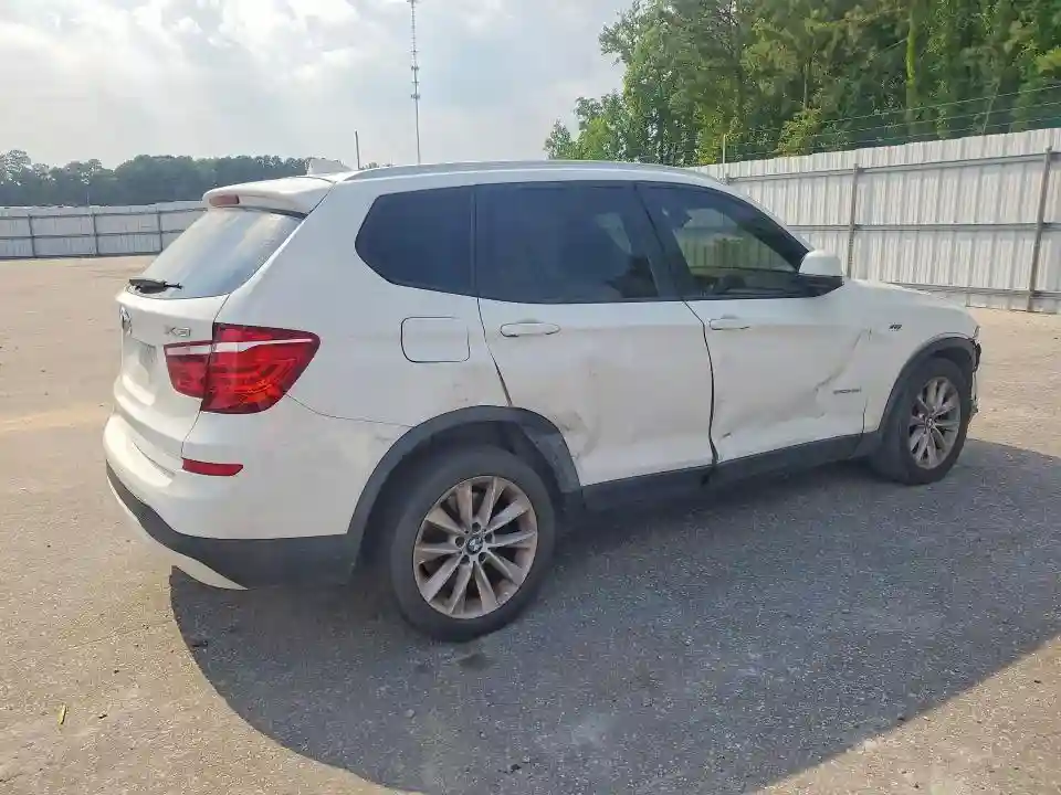 5UXWZ7C3XH0X41412 2017 BMW X3-2