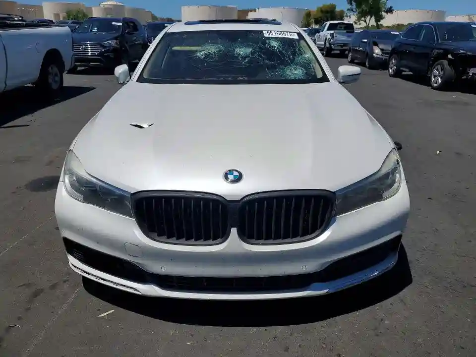 WBA7E2C50GG548131 2016 BMW 7 SERIES-4