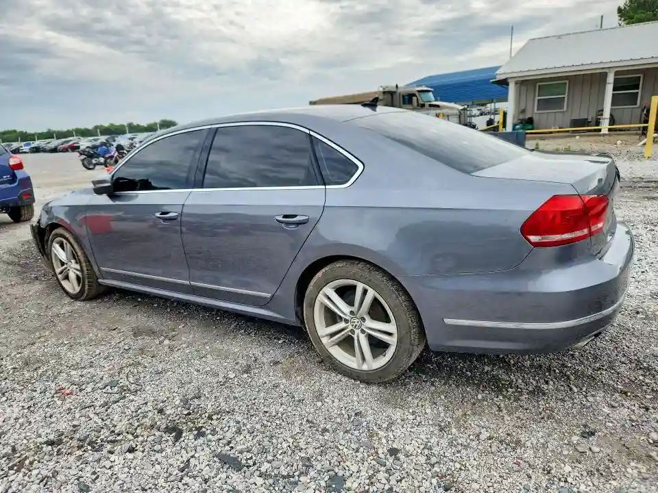 1VWCV7A37FC036224 2015 VOLKSWAGEN PASSAT-1