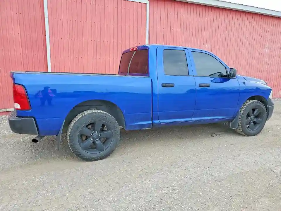 1C6RR7FTXHS570974 2017 RAM 1500-2