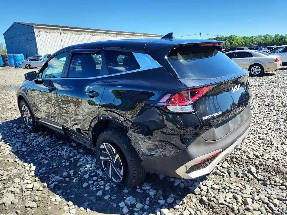 KNDPUCAG4P7051650 2023 KIA SPORTAGE L-1