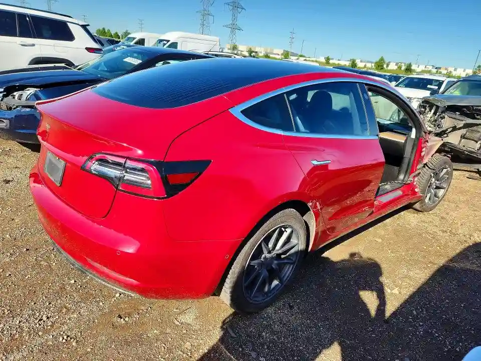 5YJ3E1EA9KF435898 2019 TESLA MODEL 3-2