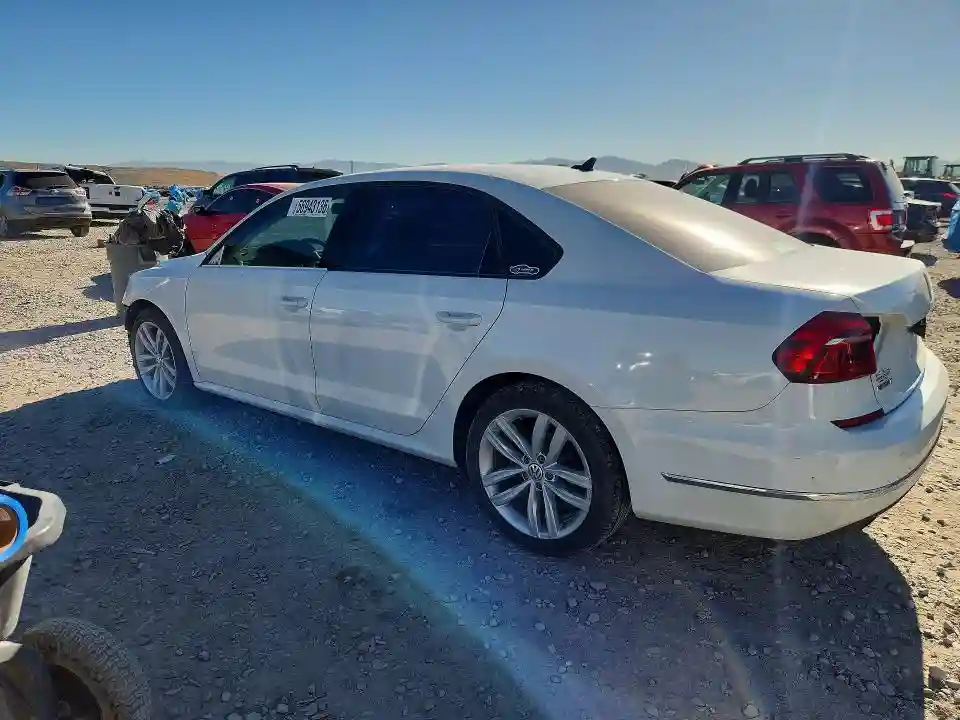 1VWLA7A33KC001900 2019 VOLKSWAGEN PASSAT-1