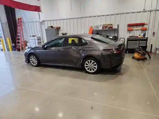 4T1C11AK0MU440312 2021 TOYOTA CAMRY-1