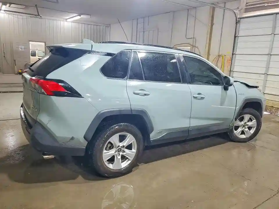 4T3RWRFV1MU030834 2021 TOYOTA RAV4-2