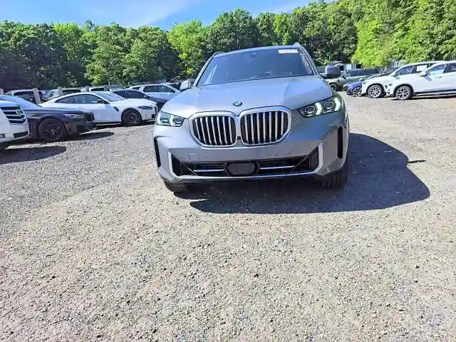 5UX23EU09T9298683 2026 BMW X5-4