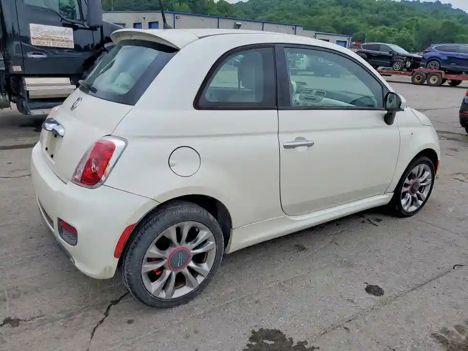 3C3CFFBR4FT545922 2015 FIAT 500-2