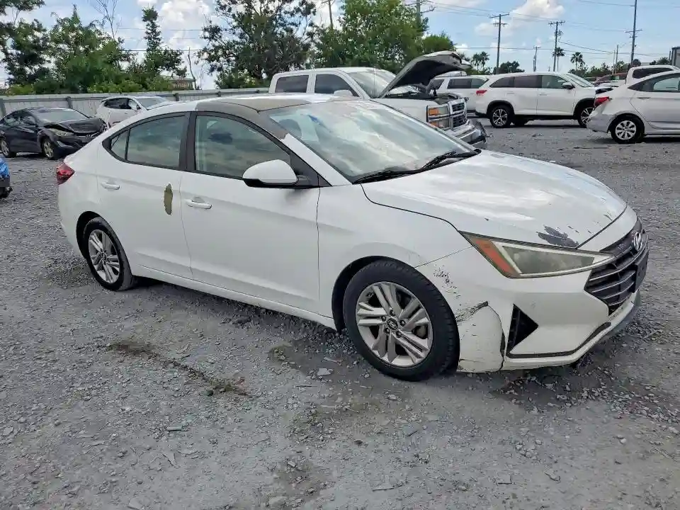 5NPD84LF2KH417109 2019 HYUNDAI ELANTRA-3