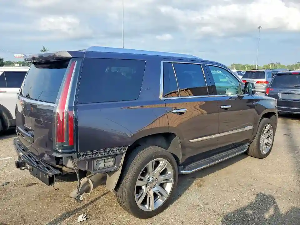 1GYS4BKJ4HR281543 2017 CADILLAC ESCALADE-2